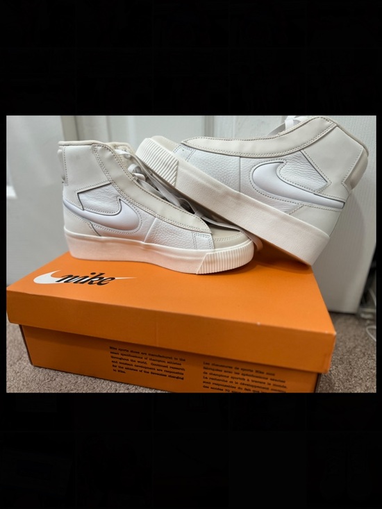 Nike Shoes - BRAND NEW Nike Women's White High-Top Leather Sneakers